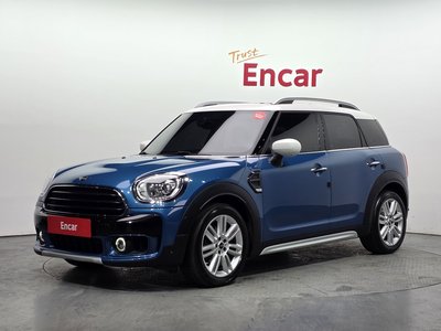 MINI COOPER COUNTRYMAN - 1