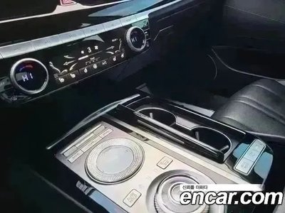 GENESIS G80 (RG3) - 9