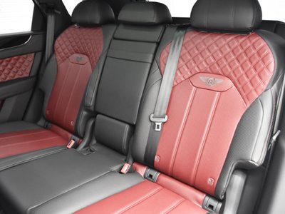 صورة مصغرة 14 لـ 2023 Bentley BENTAYGA