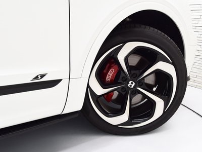 صورة مصغرة 20 لـ 2023 Bentley BENTAYGA