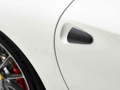 صورة مصغرة 18 لـ 2013 FERRARI F12 BERLINETTA
