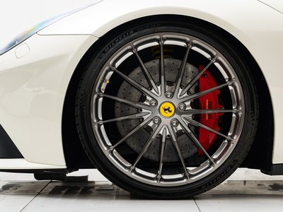صورة مصغرة 20 لـ 2013 FERRARI F12 BERLINETTA