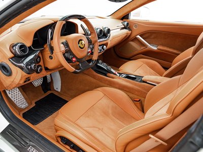 صورة مصغرة 24 لـ 2013 FERRARI F12 BERLINETTA