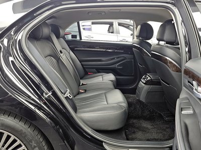 صورة مصغرة 12 لـ 2021 Genesis G90