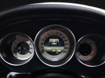 MERCEDES-BENZ CLS - 8