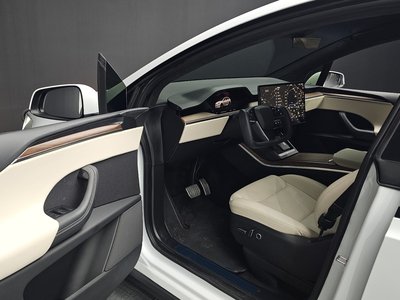 صورة مصغرة 13 لـ 2023 Tesla MODEL X