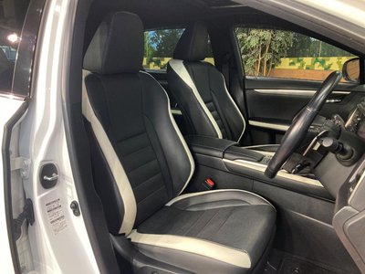 LEXUS RX - 9