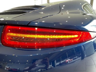 2013 Porsche 911 — миниатюра 25