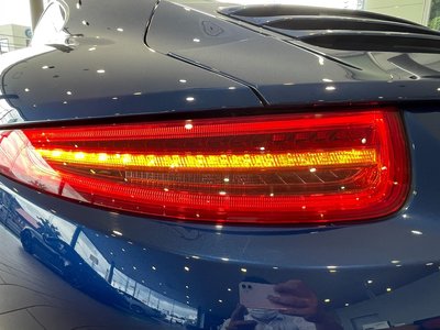 2013 Porsche 911 — миниатюра 24