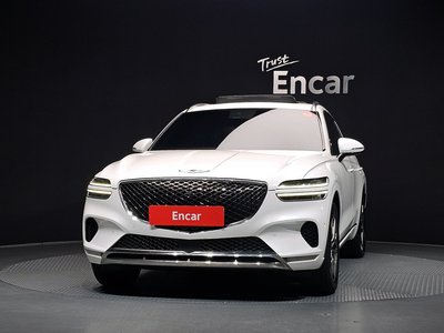 صورة 2 لـ 2021 Genesis GV70