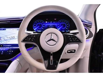 MERCEDES-BENZ EQS - 7