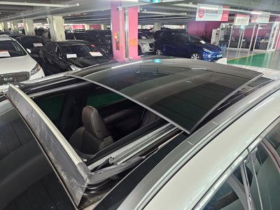 صورة 6 لـ 2025 Lexus RX