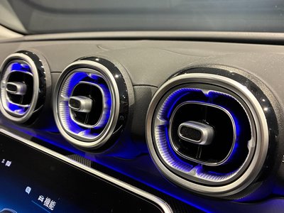 2025 Mercedes-BENZ C-CLASS — миниатюра 43
