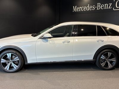صورة 2 لـ 2025 Mercedes-BENZ C-CLASS