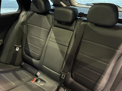 2025 Mercedes-BENZ C-CLASS — миниатюра 30