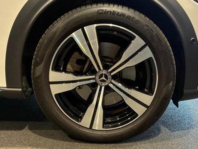 صورة 9 لـ 2025 Mercedes-BENZ C-CLASS