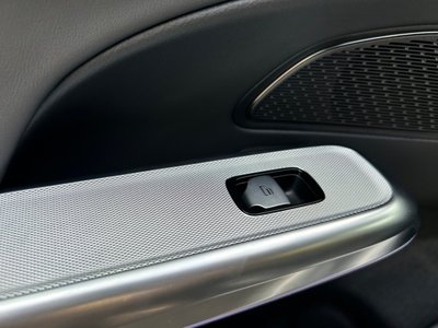 صورة مصغرة 33 لـ 2026 Mercedes-BENZ E-CLASS