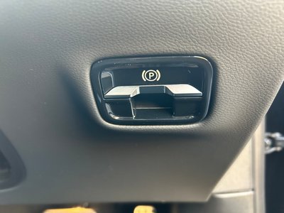 صورة مصغرة 36 لـ 2026 Mercedes-BENZ E-CLASS