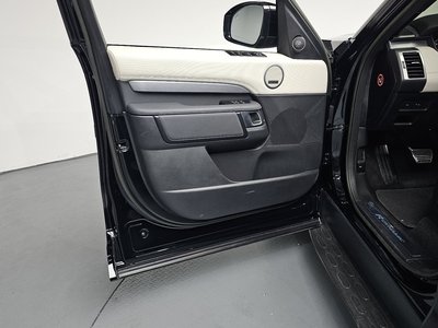 2023 LAND Rover DISCOVERY thumbnail 14