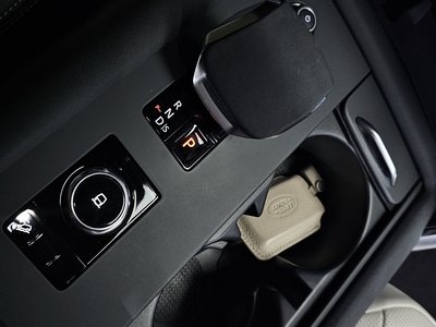 2023 LAND Rover DISCOVERY thumbnail 12