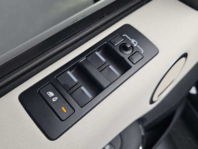 2023 LAND Rover DISCOVERY thumbnail 35