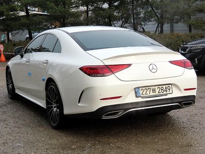 MERCEDES-BENZ CLS - 4