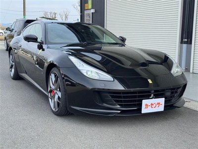 FERRARI GTC4 LUSSO - 1
