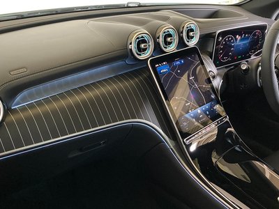 MERCEDES-BENZ GLC - 8
