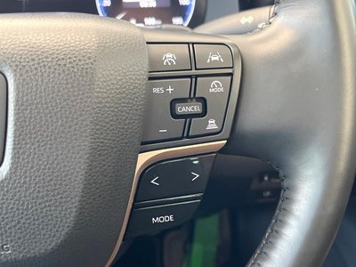 TOYOTA CROWN CROSSOVER - 7