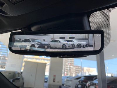 TOYOTA CROWN CROSSOVER - 10