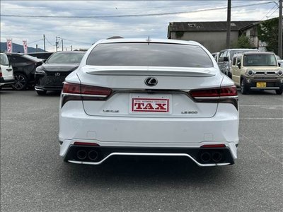 صورة مصغرة 17 لـ 2020 Lexus LS