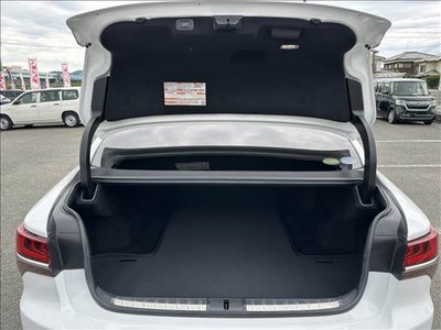 صورة مصغرة 16 لـ 2020 Lexus LS