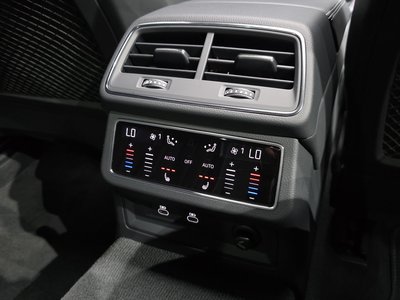 2025 AUDI A6 — миниатюра 19