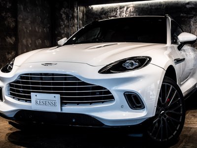 ASTON MARTIN DBX - 2