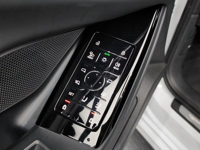 2025 AUDI A6 E-TRON thumbnail 28