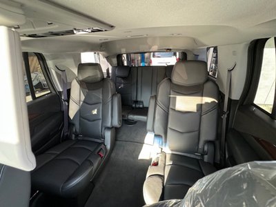 CADILLAC ESCALADE - 6