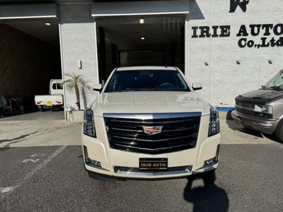 CADILLAC ESCALADE - 5