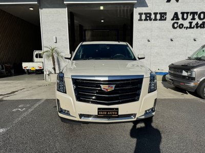 CADILLAC ESCALADE - 9