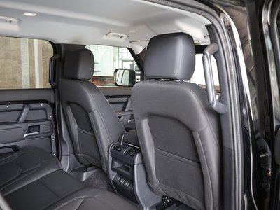 صورة مصغرة 27 لـ 2025 LAND Rover DEFENDER