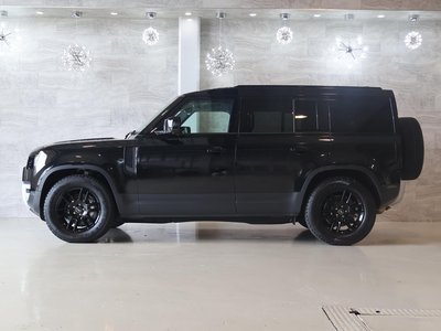 صورة 5 لـ 2025 LAND Rover DEFENDER