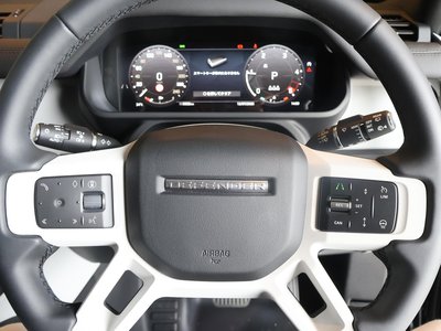 صورة مصغرة 30 لـ 2025 LAND Rover DEFENDER