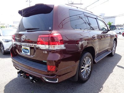 TOYOTA LAND CRUISER 200 - 5
