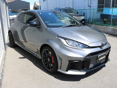 TOYOTA GR YARIS - 10