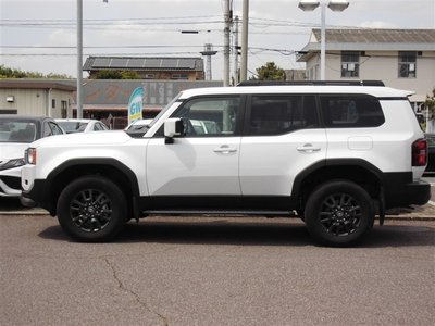 TOYOTA LAND CRUISER - 4