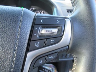 TOYOTA LAND CRUISER - 9