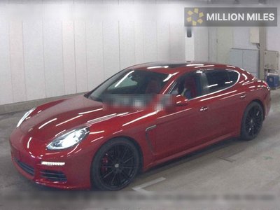 PORSCHE PANAMERA - 4