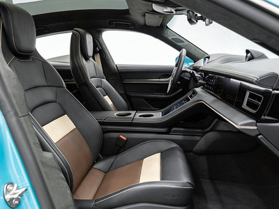 2025 Porsche TAYCAN 缩略图 14