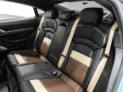 2025 Porsche TAYCAN 缩略图 17