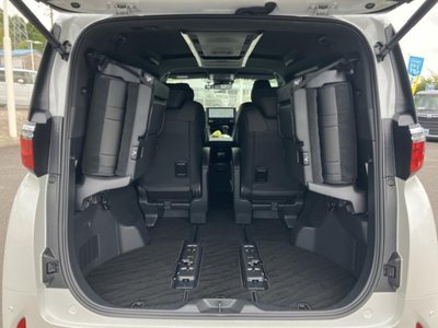 2023 Toyota ALPHARD 照片 23