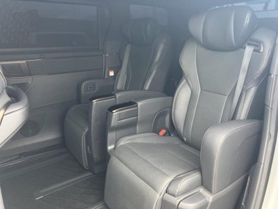 2023 Toyota ALPHARD 照片 10